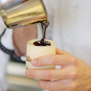 Sladice v kozarčkih